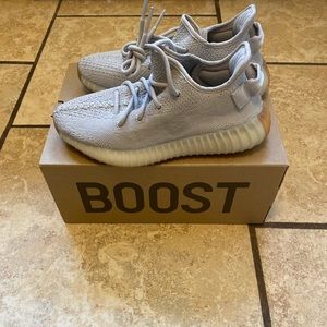 Yeezy boost 350 v2 sesame